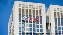 UBS Bank, Opernturm, Bockenheimer Landstraße, Frankfurt am Main, Hessen, Deutschland, Europa