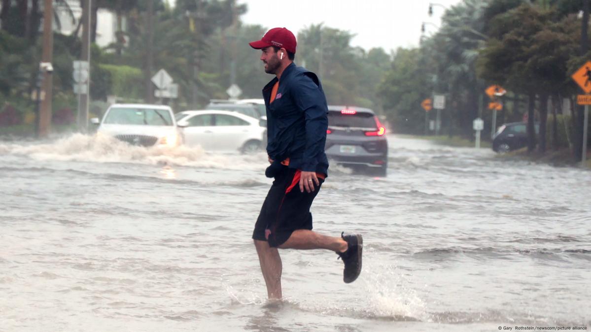 Hurricane Nicole makes landfall in Florida – DW – 11/10/2022