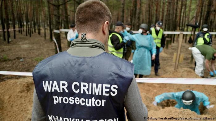 Ukraine Izium Untersuchung Kriegsverbrechen