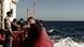 Un grupo de migrantes rescatados en el mar Mediterráneo, son trasladados a bordo del barco humanitario "Ocean Viking". (Archivo: 09.11.2022) Un grupo de migrantes rescatados en el mar Mediterráneo, son trasladados a bordo del barco humanitario "Ocean Viking". (Archivo: 09.11.2022)