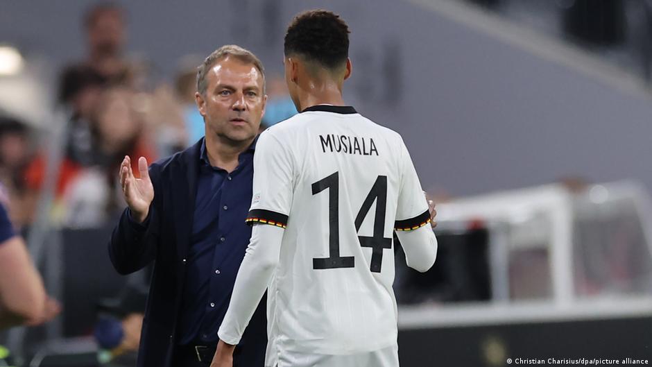 Hansi Flick wird nicht nachgeben, wenn Deutschland 2022 in Katar scheitert |  Sport |  DW