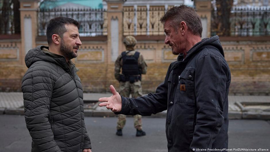 Sean Penn's film on Zelenskyy to premiere in Berlin DW 01/23/2023