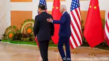 14.11.2022 *** U.S. President Joe Biden meets with Chinese President Xi Jinping on the sidelines of the G20 leaders' summit in Bali, Indonesia, November 14, 2022. REUTERS/Kevin Lamarque