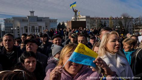 Kherson continua a fazer parte da Rússia apesar da retirada, diz