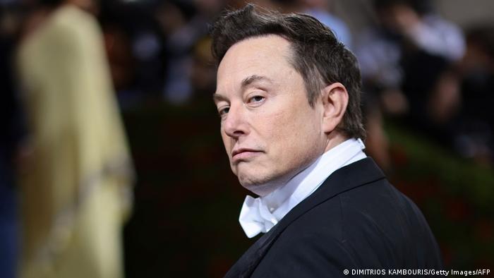 Elon Musk pone ultimatum a empleados de Twitter: aceptan sobrecarga de  trabajo o se van | Economía | DW | 16.11.2022
