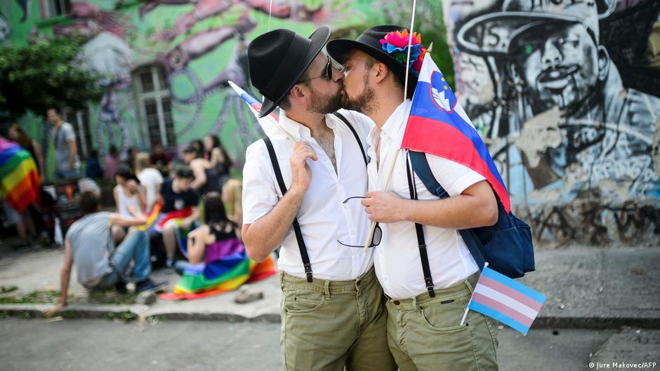 Slovenia introduces marriage equality – DW – 11/16/2022 - Vimarsana News
