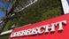 Logomarca da Odebrecht em fachada de prédio