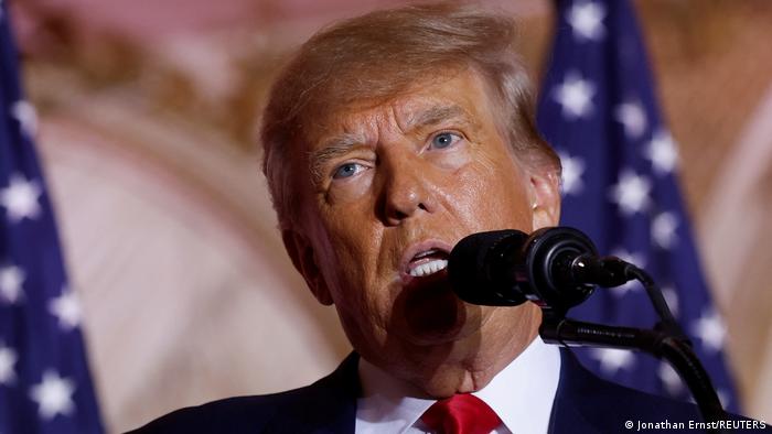 Shtetet e Bashkuara | Njoftim në Mar-a-Lago | Donald Trump dorëzon dokumente për kandidaturën presidenciale