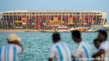 Sport Bilder des Tages 15.11.2022, Doha Katar Qatar Fans of Argentina infant of the Stadium 974 Doha 4 days before the city hosts the FIFA World Cup, WM, Weltmeisterschaft, Fussball 2022 Foto: Moritz M¸ller *** 15 11 2022, Doha Qatar Fans of Argentina infant of the Stadium 974 Doha 4 days before the city hosts the Fifa World Cup 2022 Photo Moritz M¸ller