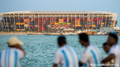 جرى إنشاء ملعب 974 في قطر باستخدام حاويات الشحن البحري