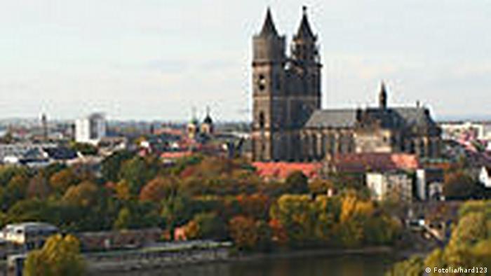 Deutschland Stadt Magdeburg Dom und die Elbe (Fotolia/hard123)