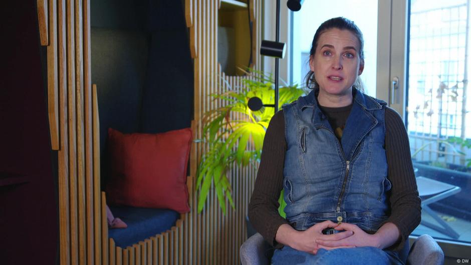 Ketamin und LSD - Drogen gegen Depressionen – DW – 02.12.2022