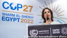 Annalena Baerbock (Bündnis 90/Die Grünen), Außenministerin, spricht beim UN-Klimagipfel COP27 bei einer Konferenz.