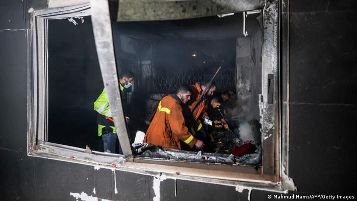 Gazastreifen | Großbrand im Flüchtlingslager in Jabalia