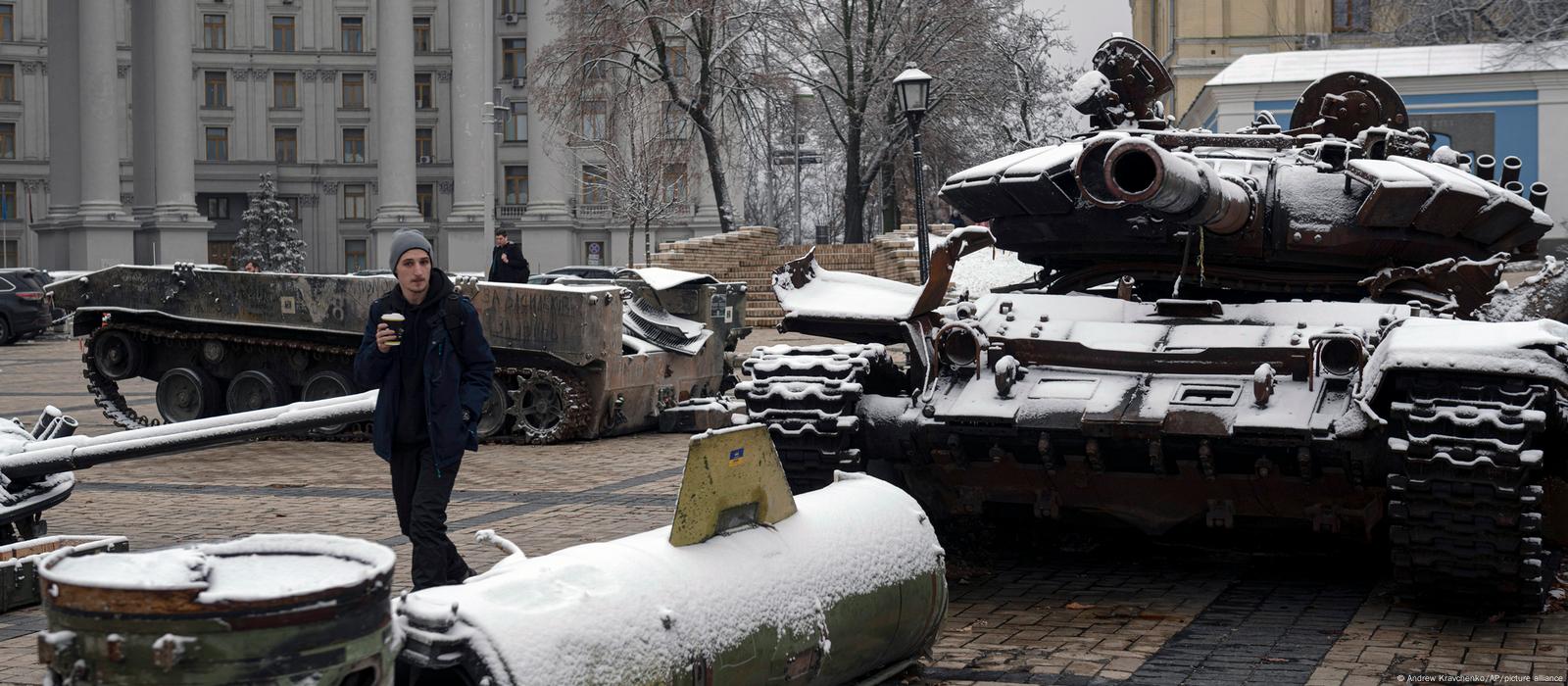 Розбита російська військова техніка в Києві, листопад 2022 року