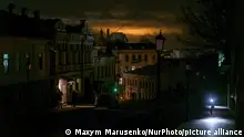 Podil, Historical part of Kyiv during a blackout after a Russian missile attack on Ukrainian power infrastructure in Kyiv, Ukraine, November 11, 2022 (Photo by Maxym Marusenko/NurPhoto)