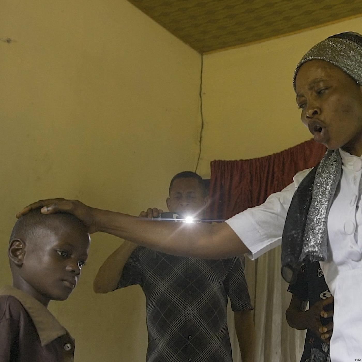 Jagd auf Nigerias "Hexen-Kinder"