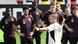 Bundestrainer Hansi Flick spricht mit seinen Spielern beim Training in Al-Shamal, Katar Bundestrainer Hansi Flick spricht mit seinen Spielern beim Training in Al-Shamal, Katar