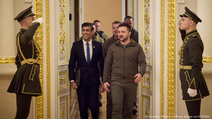 Sunak y Zelenski durante un encuentro en Kiev en noviembre de 2022. 