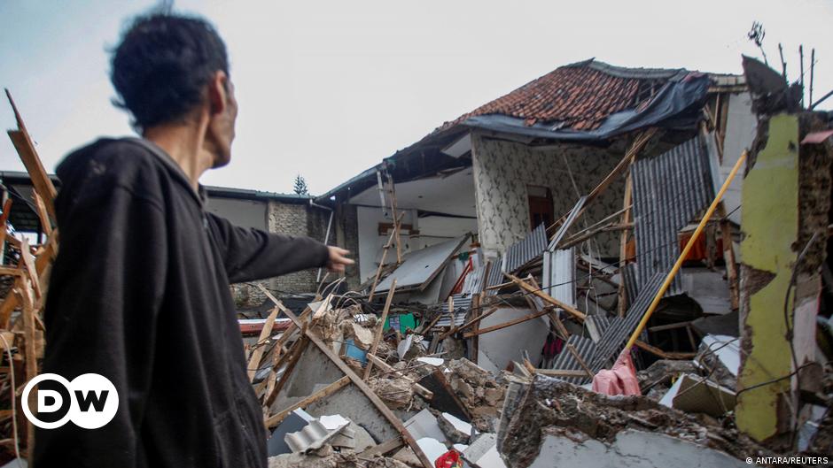 Viele Opfer bei schwerem Erdbeben in Indonesien