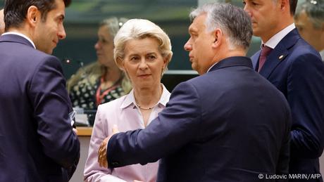Die EU boykottiert ein wenig Ungarns Ratspräsidentschaft