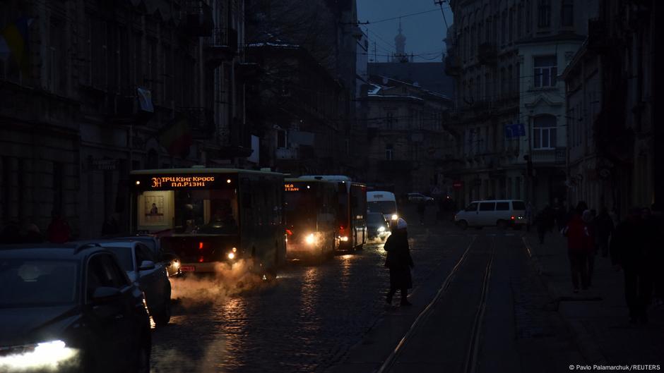 Lavov na zapadu Ukrajine, bez struje posle napada, 23.11.2022.