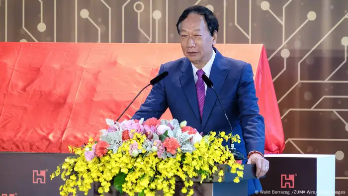 圖為2021年郭台銘在鴻海研究院的開幕式上發言。