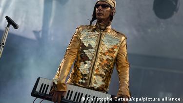 Rammstein's Lindemann and 'Flake' face fresh allegations – DW ...