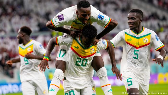 CDM 2022 : le Sénégal bat le Qatar (3-1) | Sport | DW | 25.11.2022