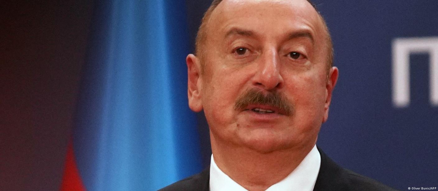  Ilham Aliyev 
 Ilham Aliyev 