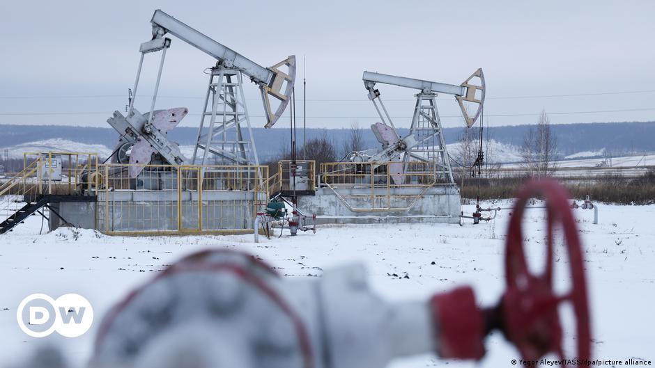 EU reportedly close to $60 per barrel cap on Russian oil