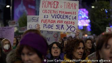 Spain: Protesters demand end of violence against women