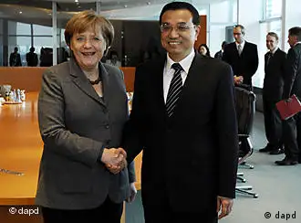 德国总理默克尔在柏林会晤到访的中国副总理李克强