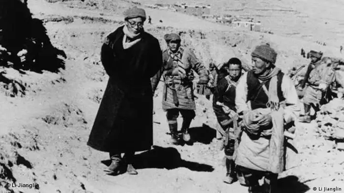 Flash-Galerie 1959 Lhasa the 14th Dalai Lama escapes to India (Li Jianglin)