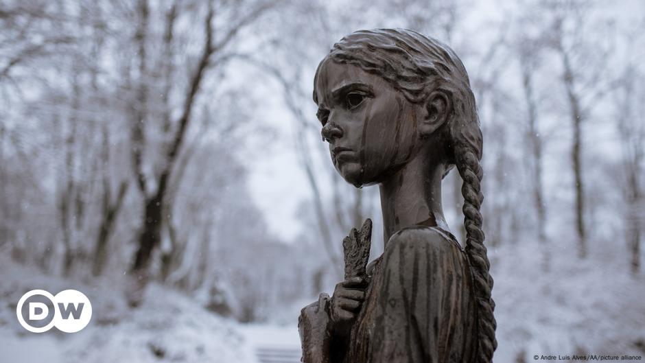 Deutschland erklärt die Holodomor-Hungersnot in der Ukraine zum Völkermord – DW – 30.11.2022