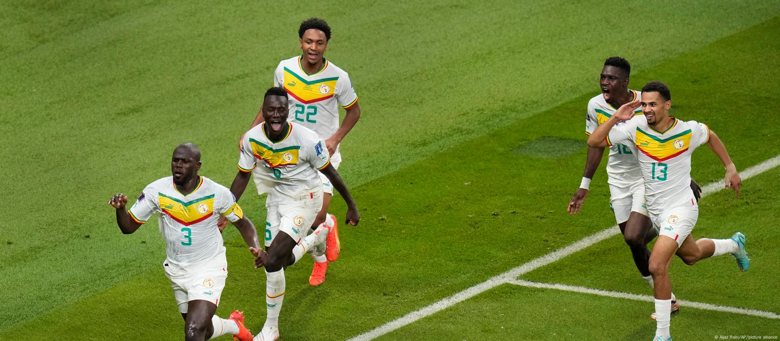 Angosport Magazine - APURAMENTO MUNDIAL 2022 TABELA CLASSIFICATIVA GERAL E  RESULTADOS FINAIS: GRUPO A RESULTADOS FINAIS Argélia 🇩🇿 2-2 🇧🇫 Burkina  Faso Niger🇳🇪 7-2 🇩🇯 Djibouti CLASSIFICAÇÃO: 1° Argélia 🇩🇿 14 pts