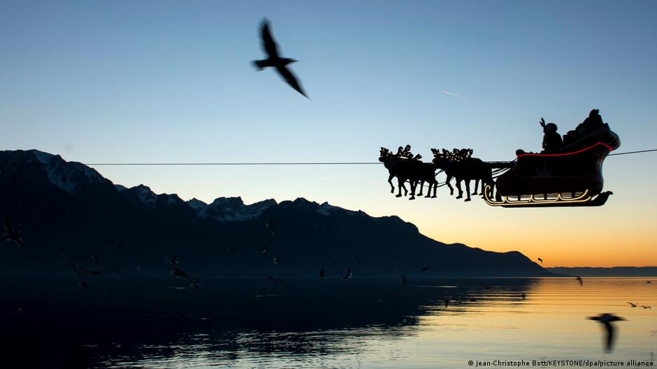 Who's working over Christmas?  DW  12/20/2025