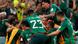 Jugadores mexicanos festejan el gol de Luis Chávez en Qatar Jugadores mexicanos festejan el gol de Luis Chávez en Qatar