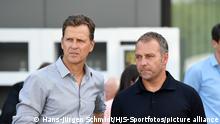 DFB Geschäftsführer Oliver Bierhoff (li) und DFB Trainer Hansi Flick fotografiert bei der Eröffnung des DFB Camus am 30.6.2022 in Frankfurt in der neuen DFB Zentrale an der Schwarzwaldstrasse .
