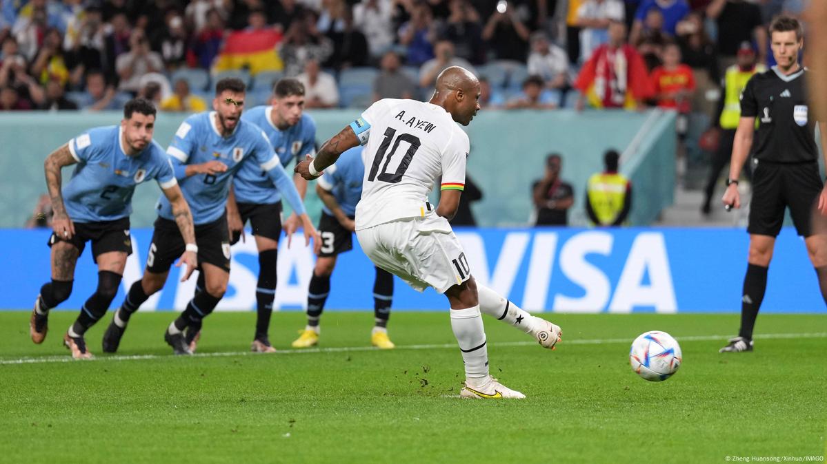 Seleções de Portugal - 📣 ACABOOU! Digam todos connosco: 𝗘𝗦𝗧𝗔𝗠𝗢𝗦  𝗡𝗔 𝗙𝗜𝗡𝗔𝗟 𝗗𝗢 𝗠𝗨𝗡𝗗𝗜𝗔𝗟! #VamosComTudo 🇵🇹 2-2 🇰🇿 (4-3 após  penalties) 📣 IT'S OVEEEEER! Say it with us: 𝗪𝗘'𝗥𝗘 𝗜𝗡 𝗧𝗛𝗘  𝗪𝗢𝗥𝗟𝗗 𝗖𝗨𝗣 𝗙𝗜𝗡𝗔𝗟