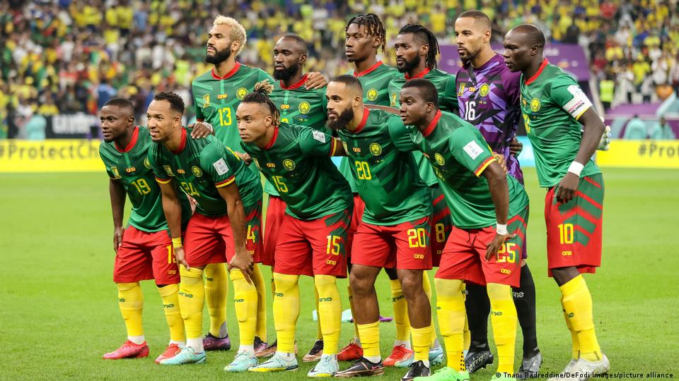 Copa do Mundo: Brasil escala time reserva e perde para Camarões