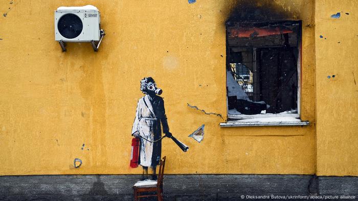 Murale e artistit britanik Bansky në Kiev