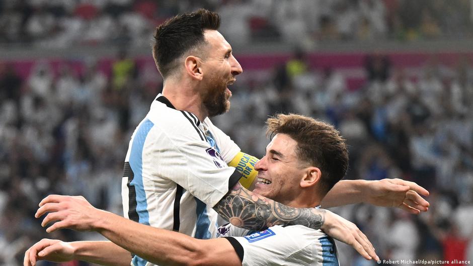 Argentinien qualifiziert sich für das WM-Viertelfinale in Katar 2022 |  Sport |  DW