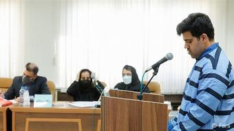 Sahand Nourmohammadzadeh (26 ans) devant ses juges Sahand Nourmohammadzadeh (26 ans) devant ses juges