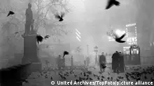 1952年 雾都伦敦万人死于雾霾 