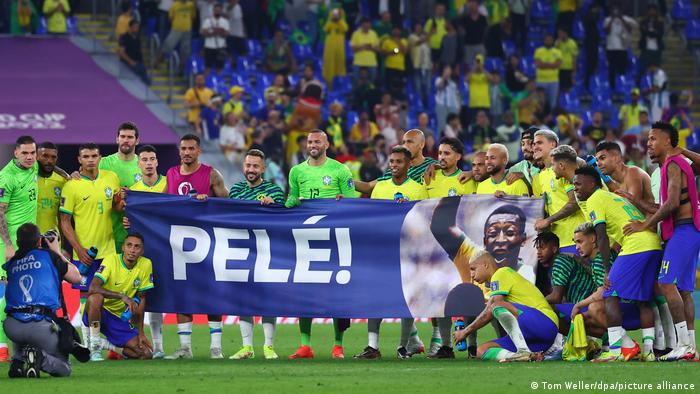 Mensaje de aliento de la selección brasileña a Pelé, en el Mundial de Qatar.