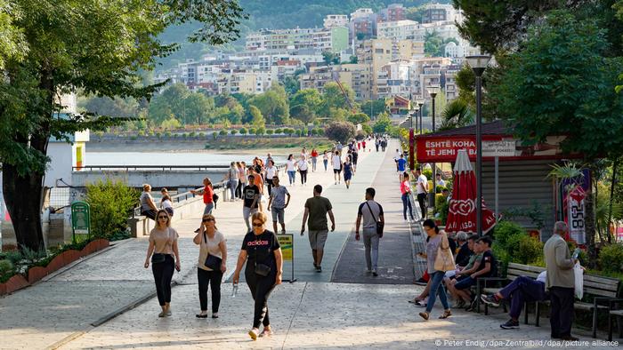 Albanien Tirana Stadtansicht