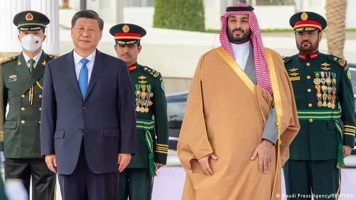 习近平与沙特王储穆罕默德还同意加强能源、人工智能、反恐等领域的合作