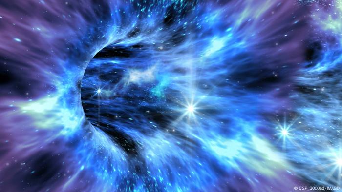Investigadores sugieren que la garganta de un agujero de gusano podría parecerse mucho a los agujeros negros descubiertos anteriormente, como el monstruo Sagitario A* que se cree que acecha en el centro de nuestra galaxia. 