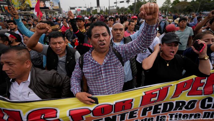 Protestas a favor de Pedro Castillo en Perú.